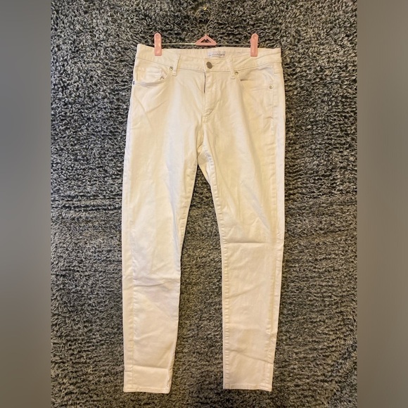 LOFT Women's Modern Skinny Fit White Jeans Stretch Mid Rise Size 6 28 EXCELLENT - Picture 1 of 7